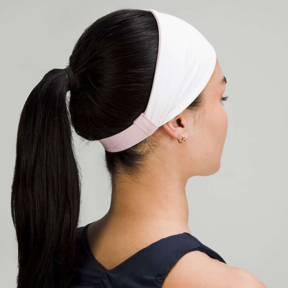 💕🆕Lululemon Women’s Nulu Wide *Reversible Headband Pink Peony/ White Opal💕NWT💕 - Picture 7 of 9
